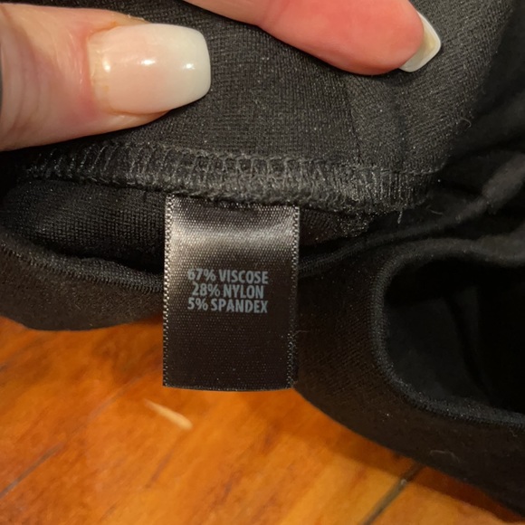 ST. JOHN Milano Ankle Pant, Size L - Picture 8 of 10